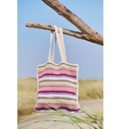 Bolso de crochet con rayas multicolor
