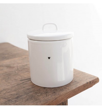 Tarro blanco con corazón