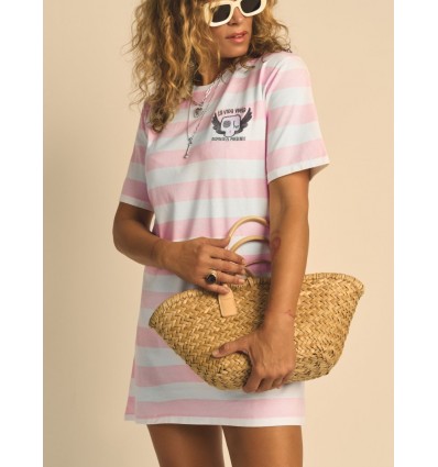 VESTIDO BORDADO "LA VIDA VUELA" ROSA