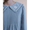 BLUSA BORDADA AZUL 